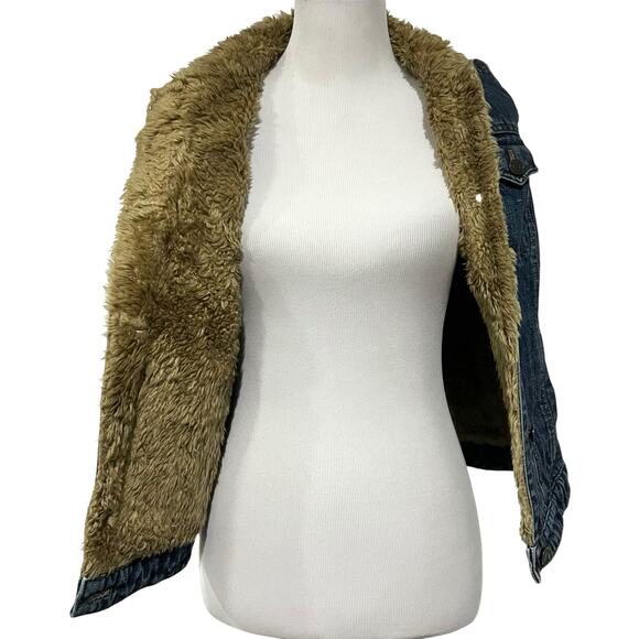Vintage Gap Women’s Denim Vest with Faux Fur Tan Lining Blue Jean Y2K Sz Medium - Picture 2 of 9